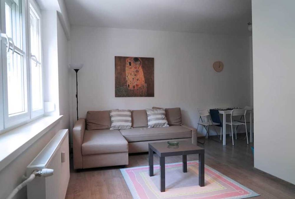 Двустаен апартамрнт под наем в Гагарин