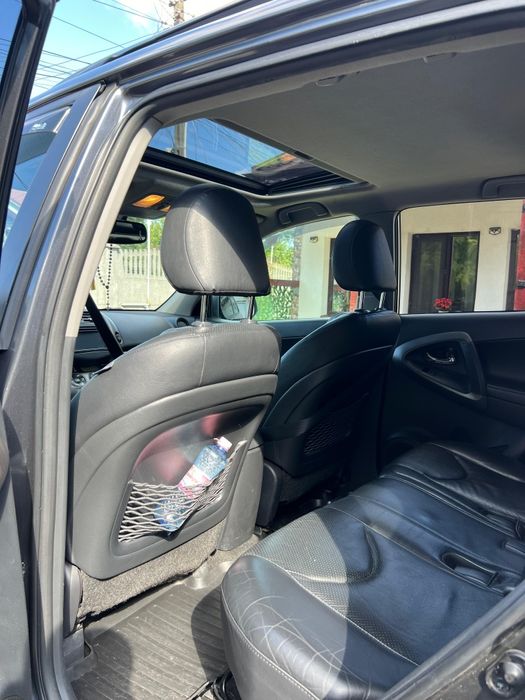 Toyota Rav 4 2012