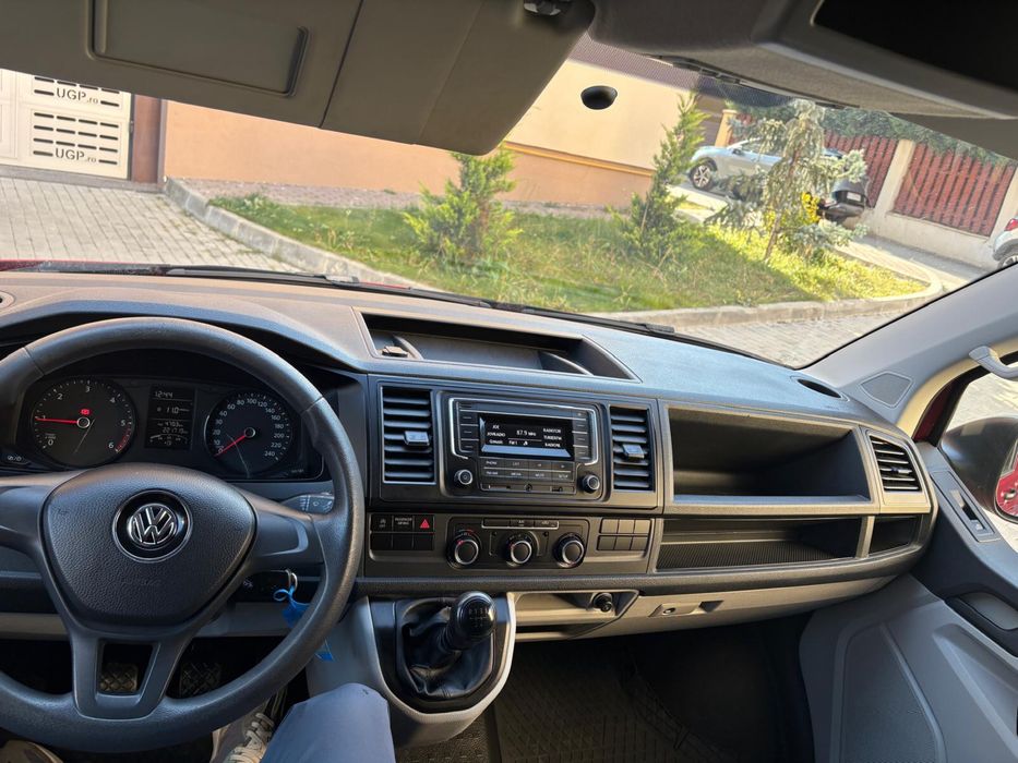 Volkswagen Transporter T6 anul 2017