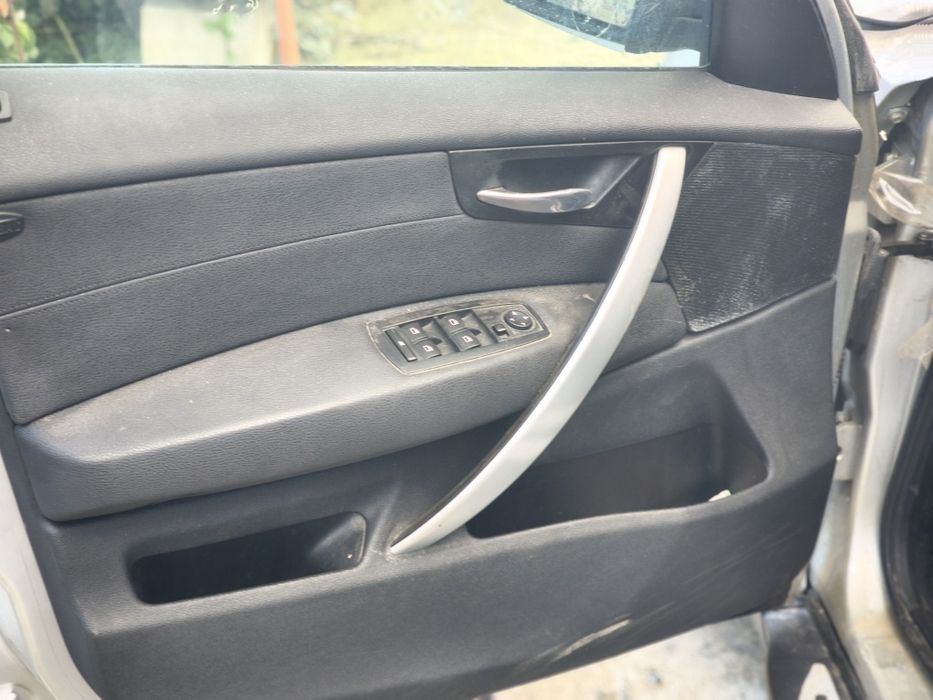 vând BMW X3 avariat