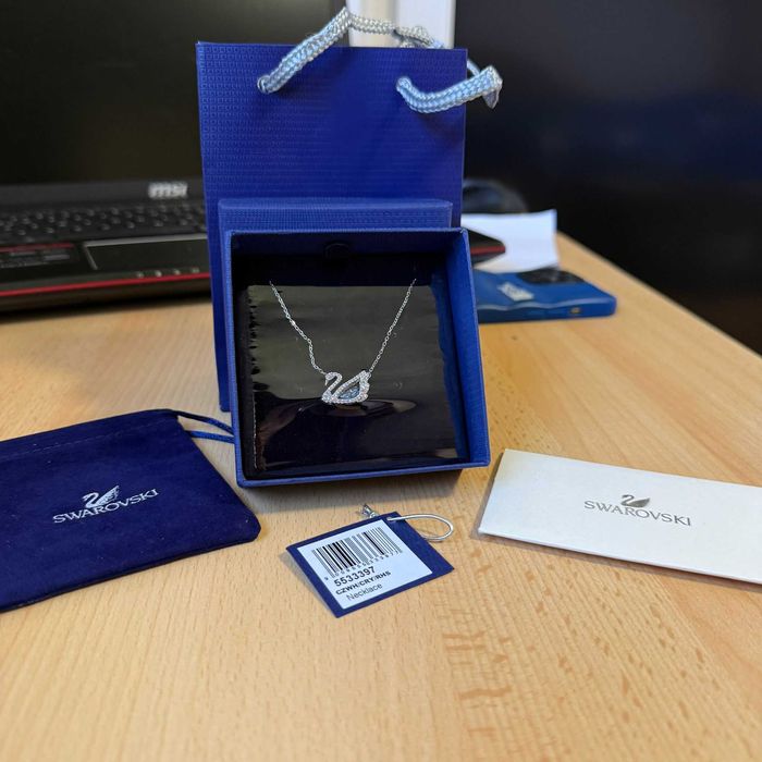 Lantisor Swarovski Blue Crystal Premium