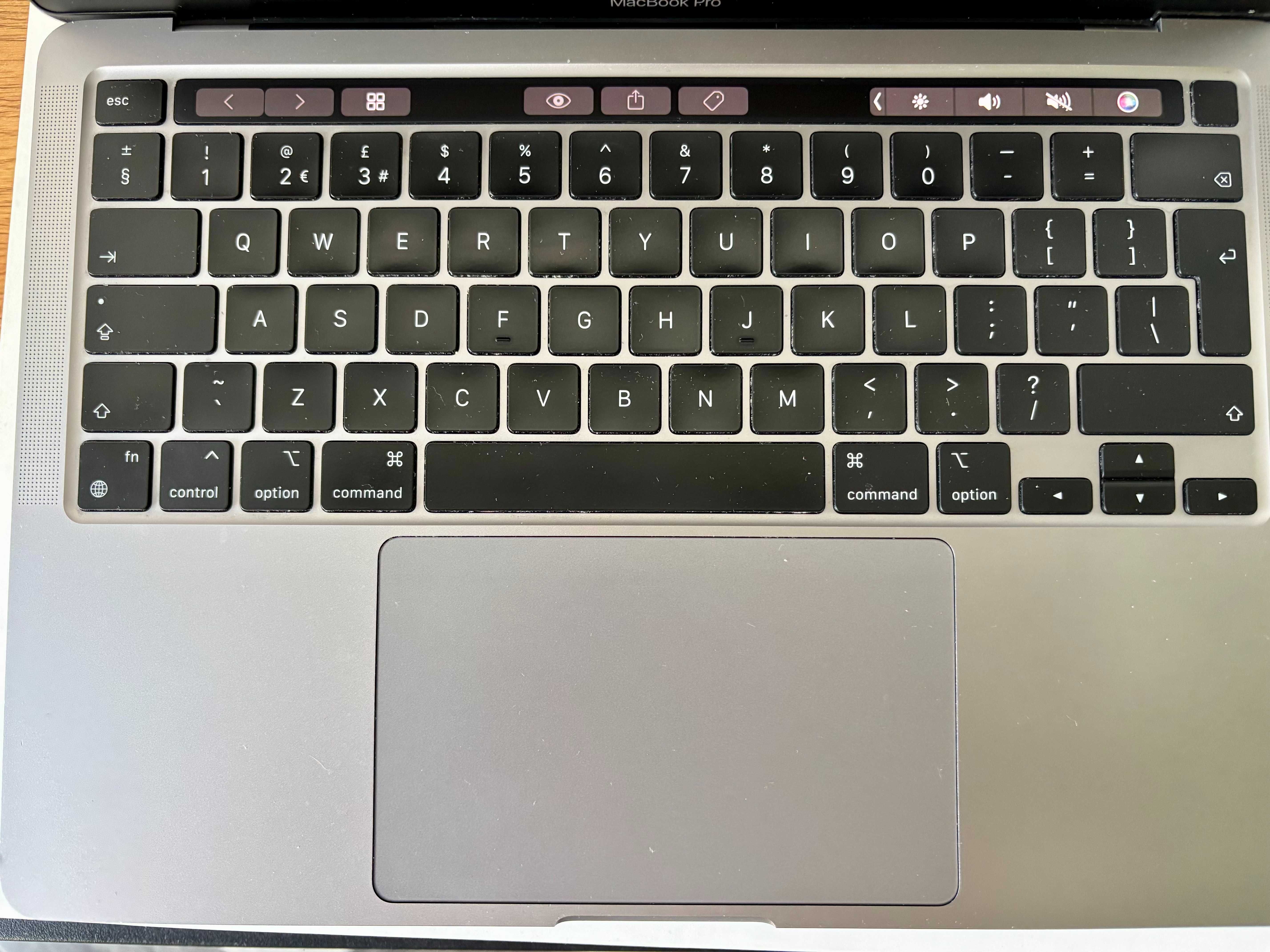 MacBook Pro 13" 2020, M1, 8GB RAM, 256GB SSD