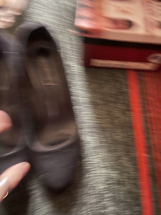 Ayollar oyoq kiyimlari