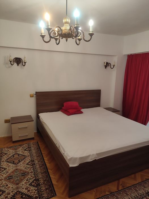 Inchiriez Ap 2 camere Izvor