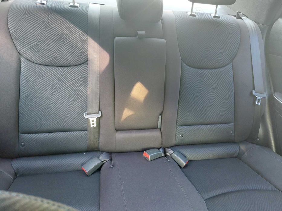 Auto Hyundai Elantra