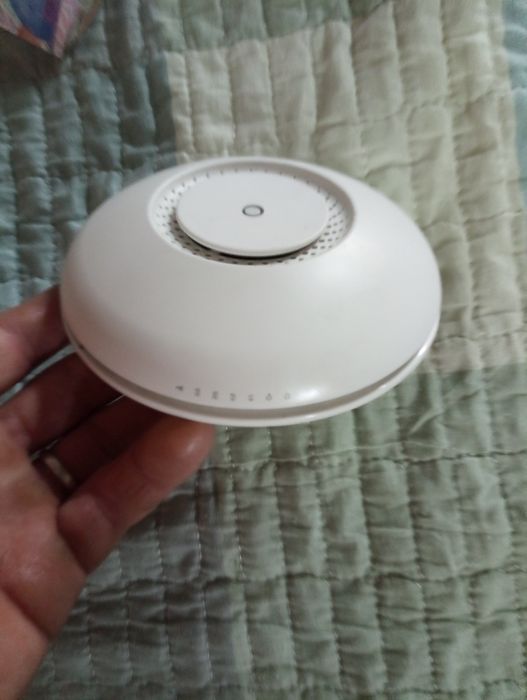 Продам свой усилитель вайфая,потолочный 360.