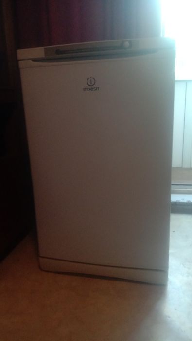 Морозильная камера Indesit