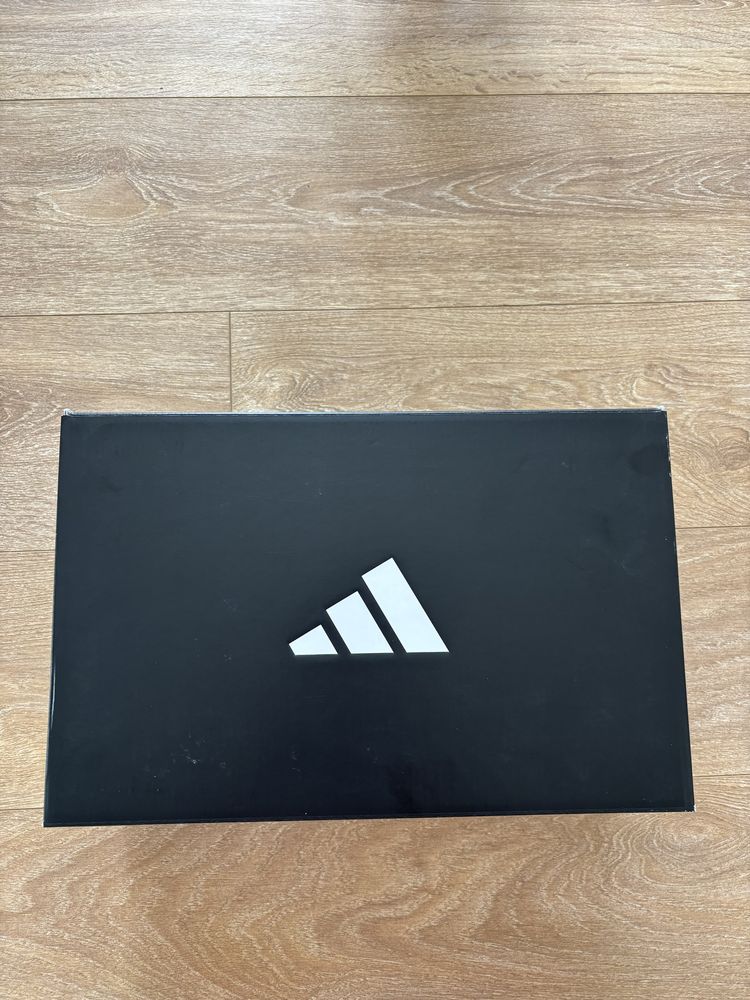 Обувки Adidas Trae Young 3
