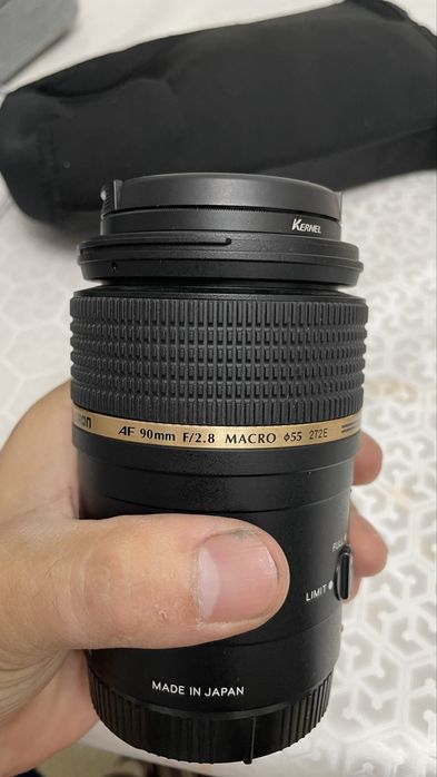 Тамрон макрообьектив 90 мм