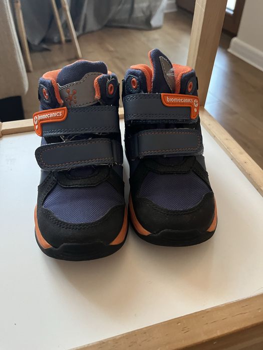 Боти BIOMECANICS, размер 25
