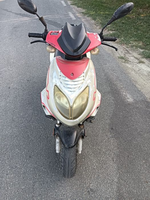 Vînd scuter de 50 cm