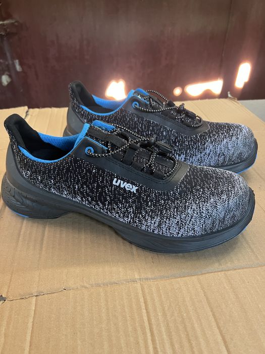 Vand pantofi protectie Uvex marimea 45
