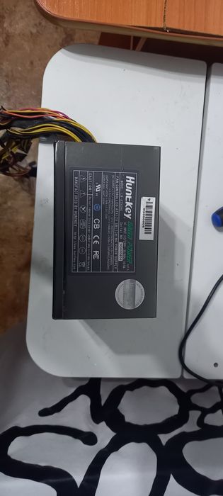 Блок питания 550w huntKey