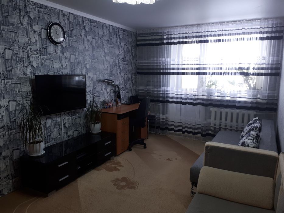 Меняю 1-ую квартиру на 2-х или 3-ех комнатную