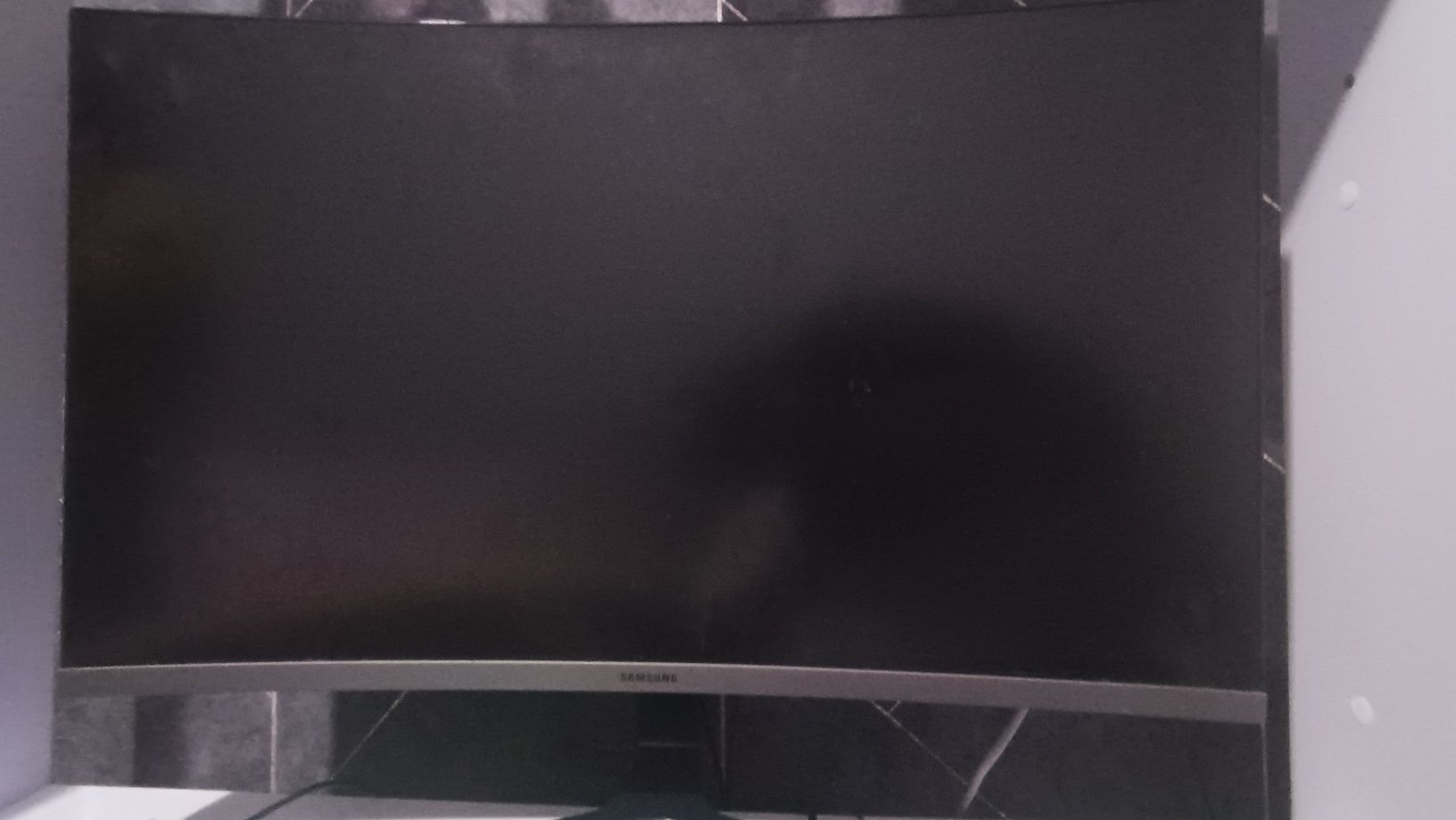 Игровой монитор Samsung