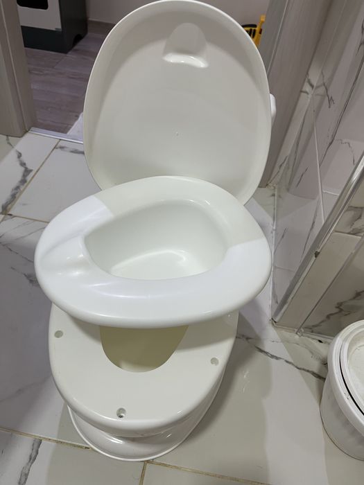 Детска тоалетна