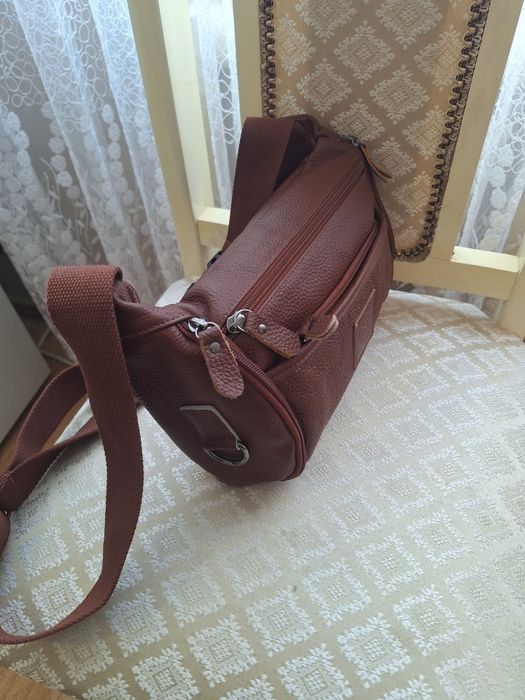 Мужская кожанная сумочка.