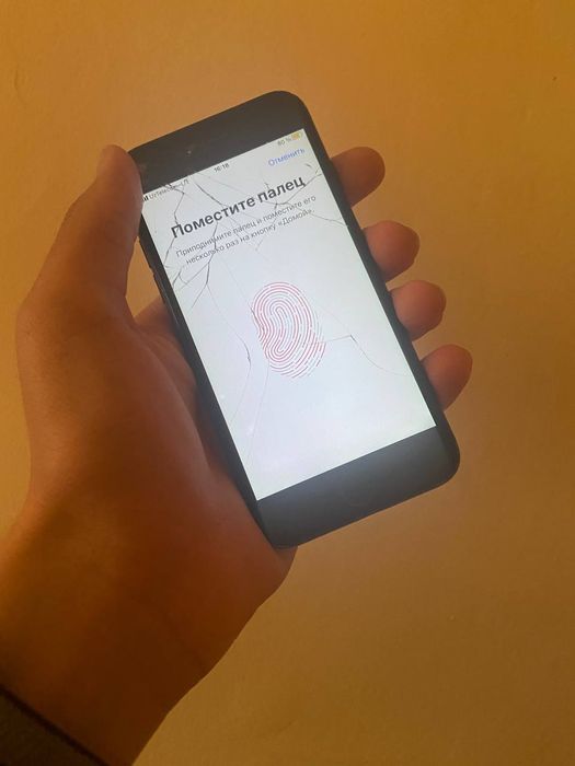 Iphone 7 32 GB sotiladi Айфон 7 32гб срочно продаю