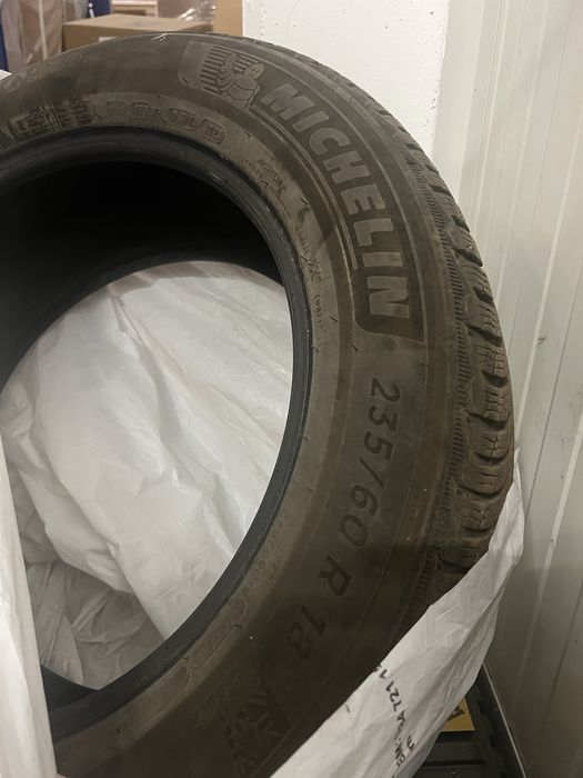 Зимни гуми 235/60R18 Michelin Pilot Alpin Suv