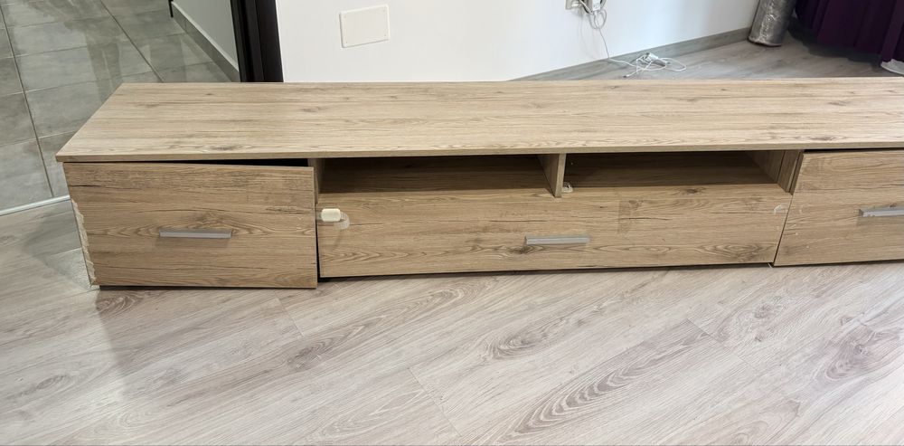 Comoda tv cu sertare