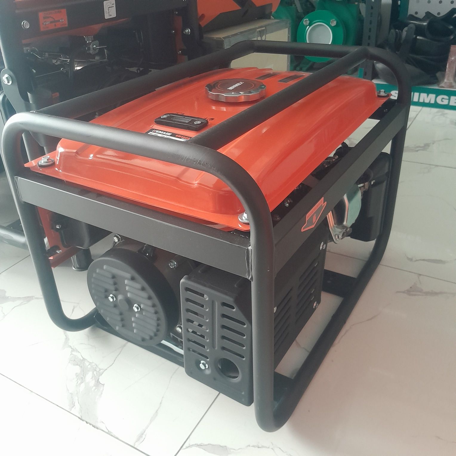 Бензинли движок генератор 3 кВт generator dvijok 220W