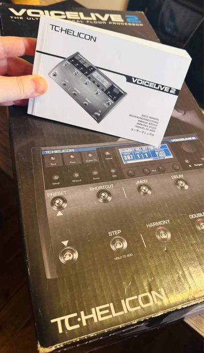 Продается TC Helicon voicelive 2