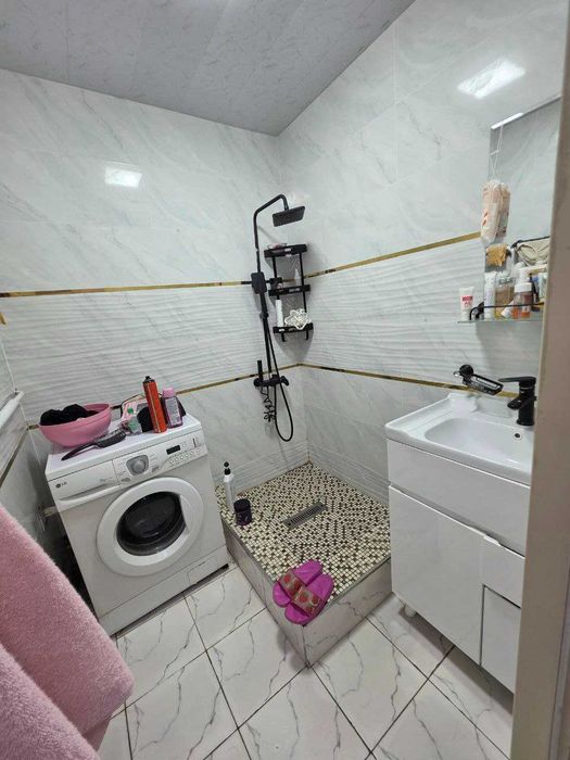 Продаётся 2ух комнатная на Юнусабаде 19 квл, площадь 60м2, с ремонтом