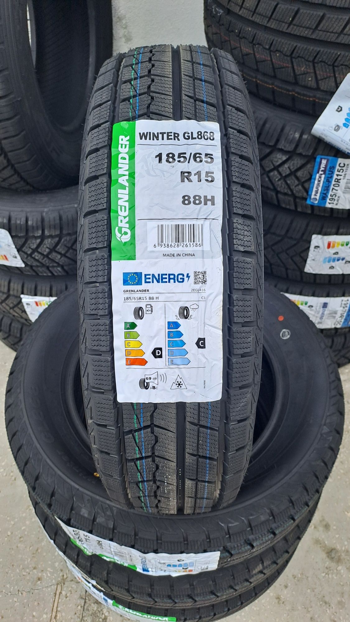 Anvelope noi iarna 185 65 r15