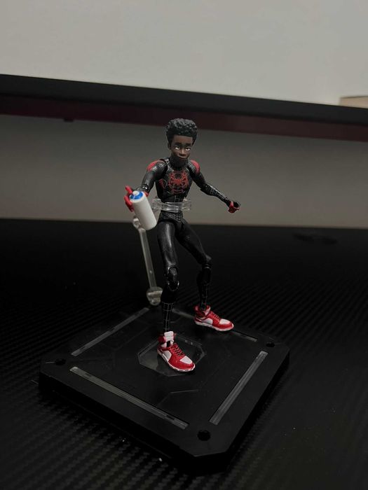 Figurina Marvel Spiderman Miles Morales