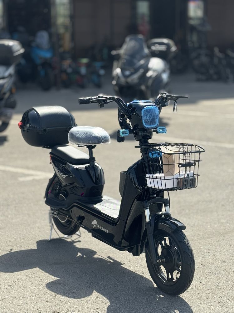 yosh bolalar uchun  Chontak skuteri