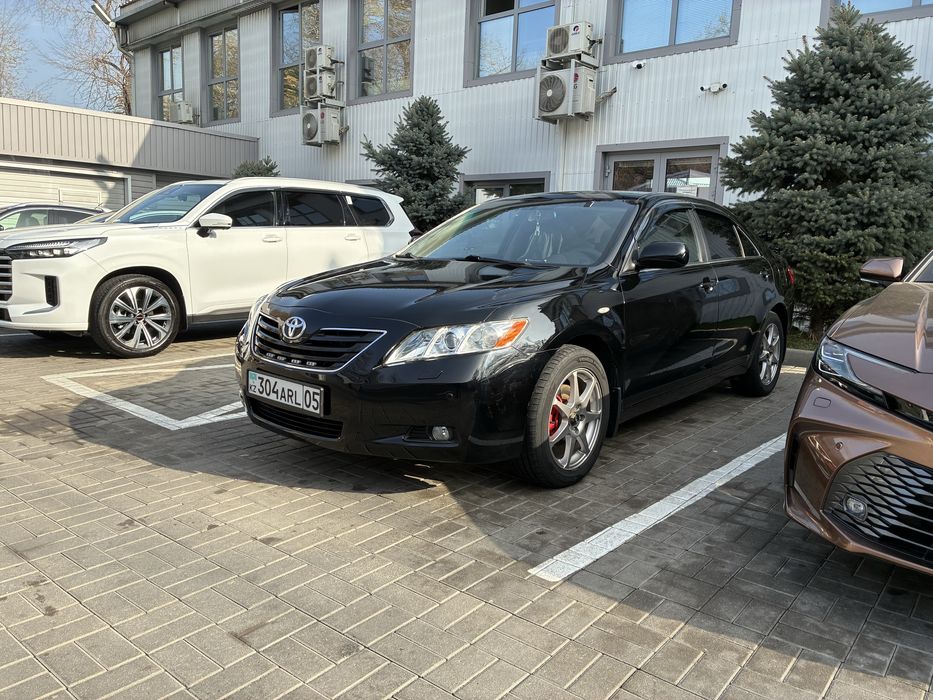 Тайота камри 40 обьем 2,4л