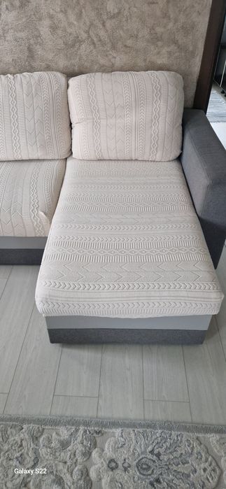 Coltar. Folosit dar în stare foarte buna