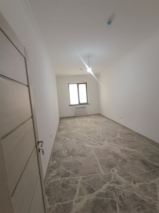 Yangi Darxon (Янги Дархон) mahallada 3 xonali 81.5 kv uy sotiladi