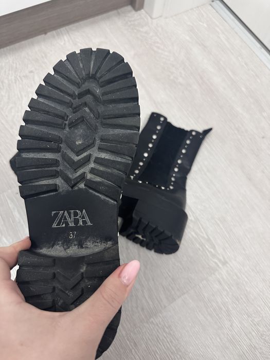 Cizme Zara cu tinte