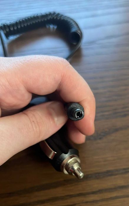 adaptor 12v bricheta masina auto 12 volti router