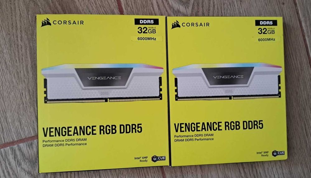 Memorie Corsair Vengeance RGB White 32GB DDR5 , intel Xmp