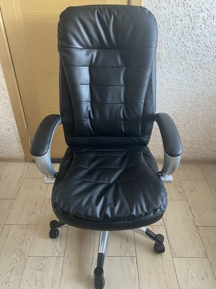 Кресло стул офисное