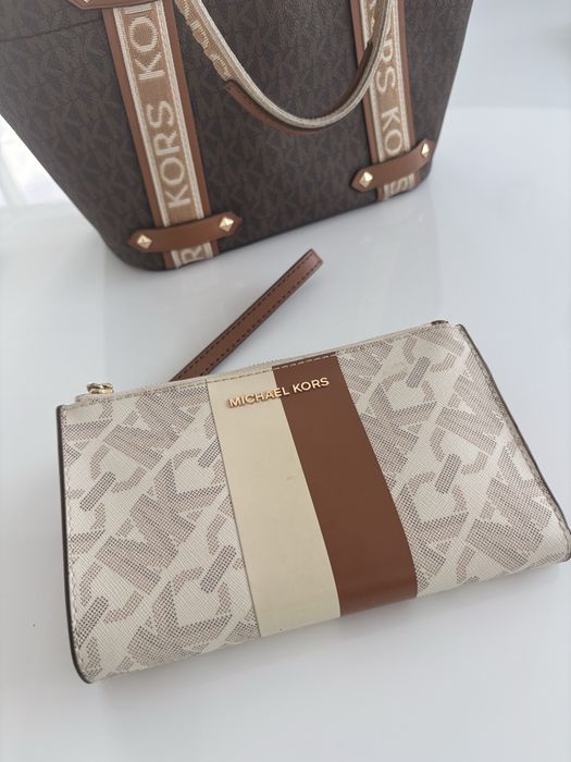 Vând portofel de damă Michael Kors original