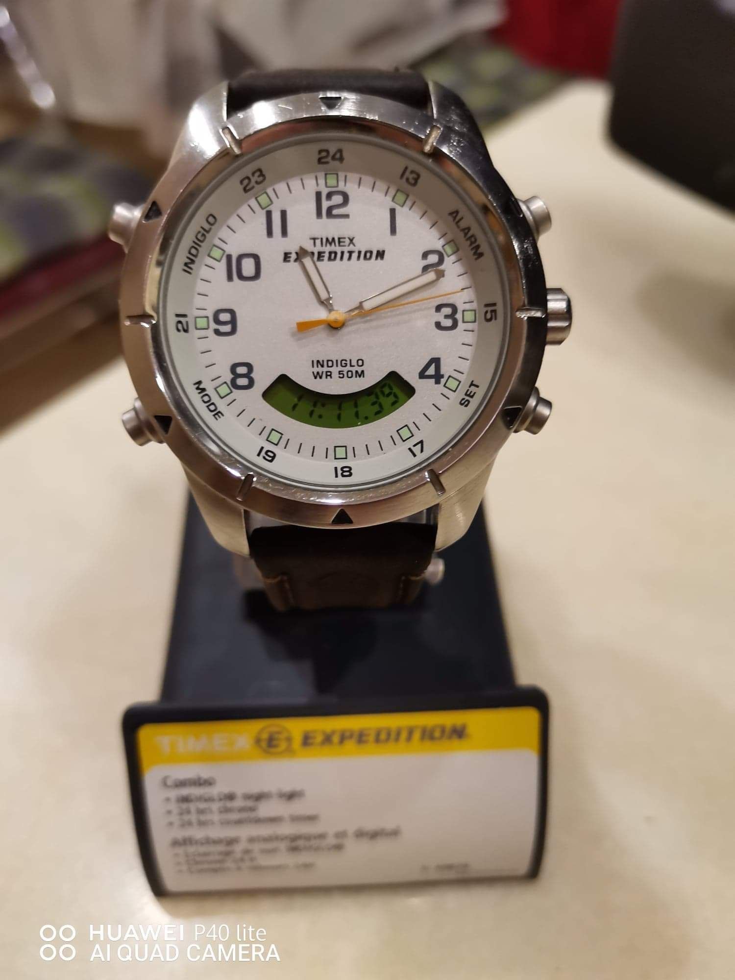 Ceas Timex expedition intaglio