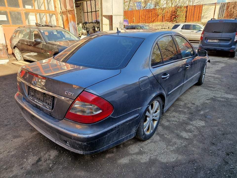 Mercedes W211 E320CDI 224кс Facelift автоматик НА ЧАСТИ!