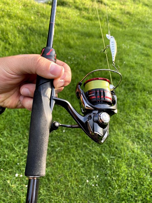 Shimano Zodias Rigid Tip 1.93m, 1.5-5g + Vanford 2000