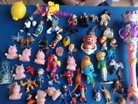 Lot jucării - figurine, mașinuțe