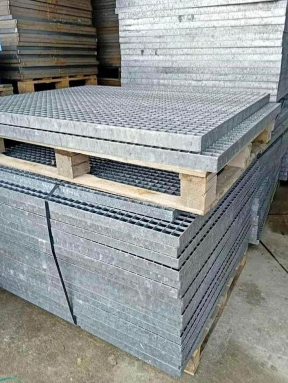Gratare metalice