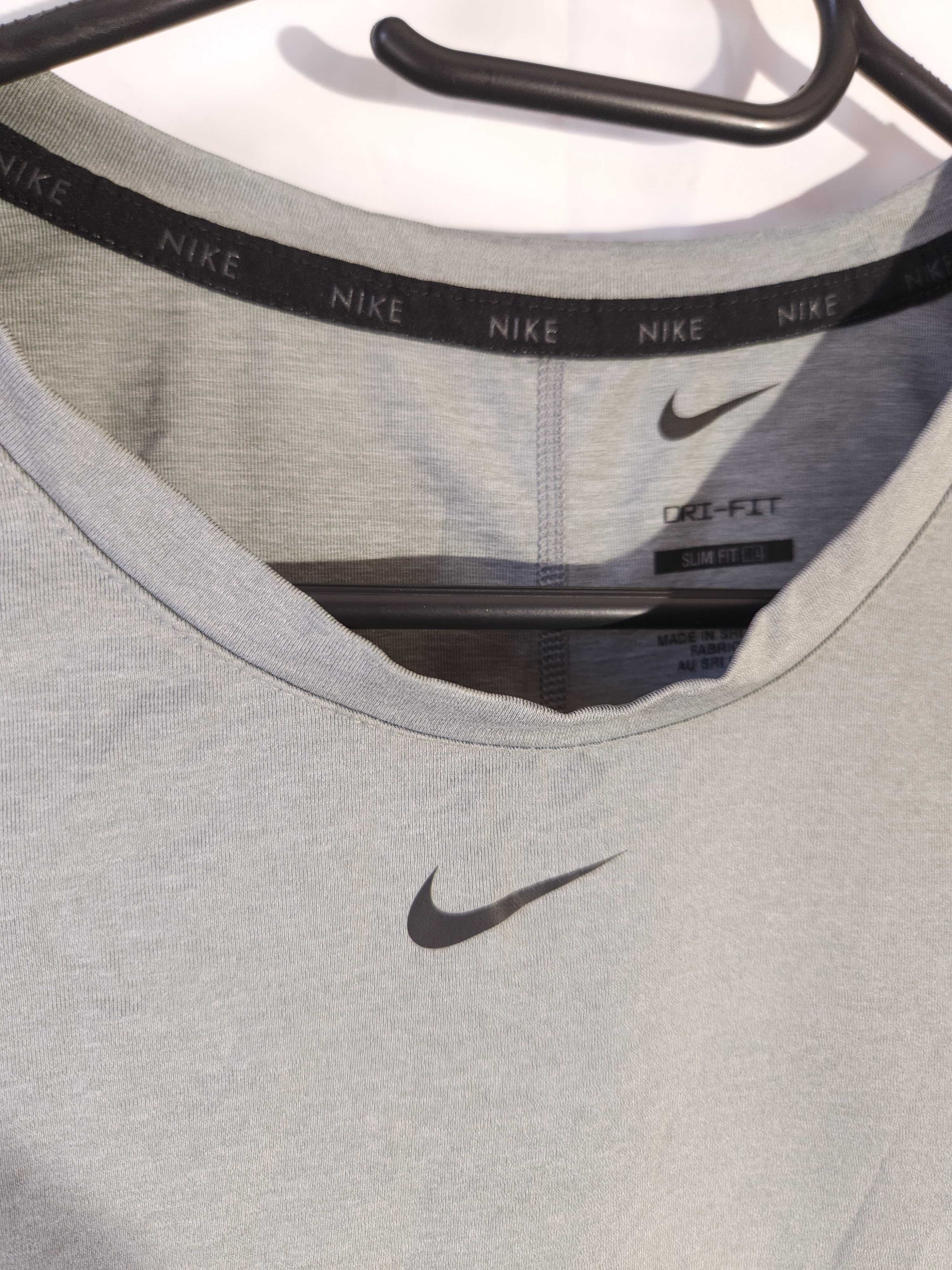 Nike Training  Тениска/Дамска S