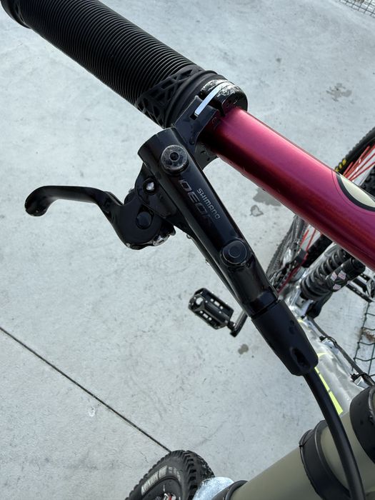 Bicicleta MTB Downhill Banshee Wildcard roti 26.5