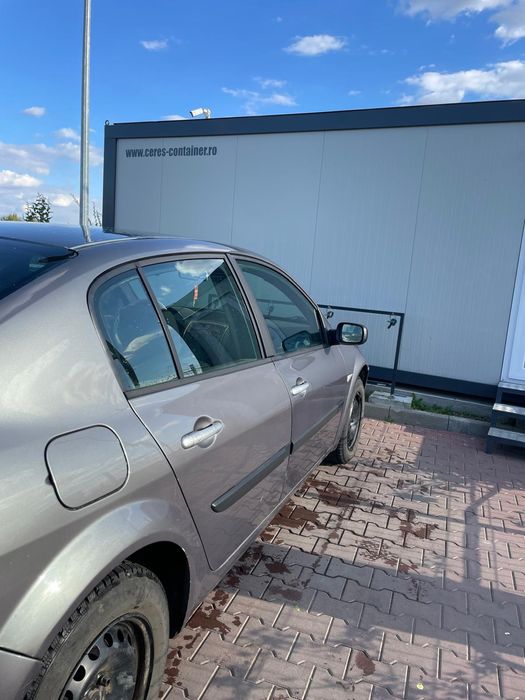 Vând Renault megane