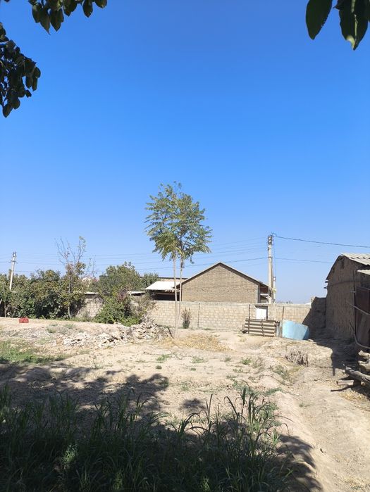 Yer sotiladi, kelishilgan holda, manzil Berigavoy