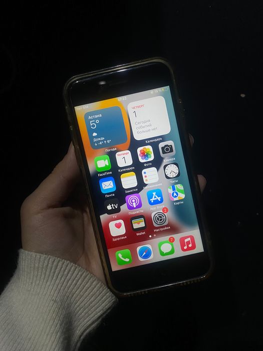 iPhone 7 32гб в отличном состоянии