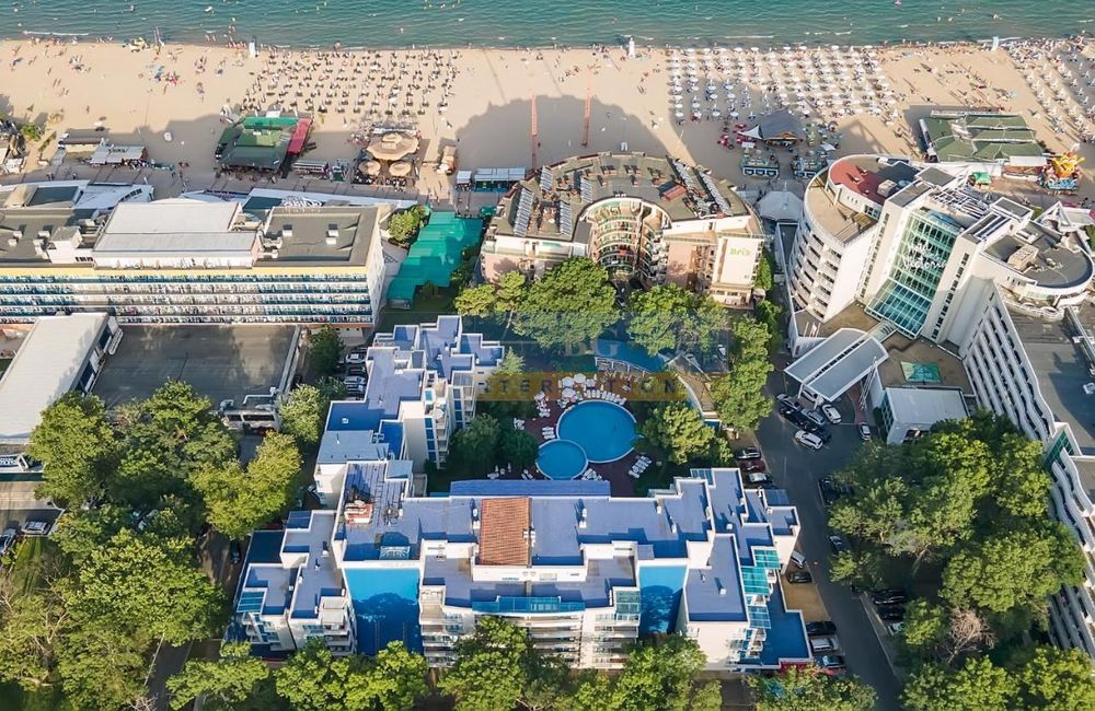 Продава се Едностаен апартамент в к.к. Слънчев бряг - 40 кв.м за 1300 €/кв.м - Снимка #1