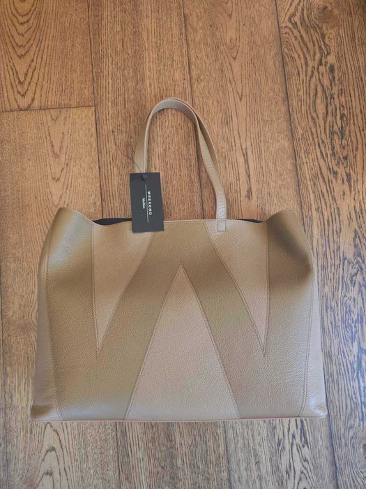 НОВА! Луксозна бежова чанта Weekend Max Mara модел "Legge"